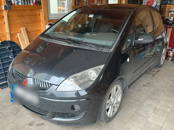 Mitsubishi Colt