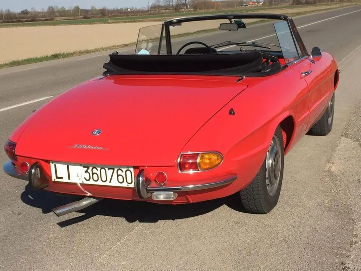 Alfa Romeo Spider