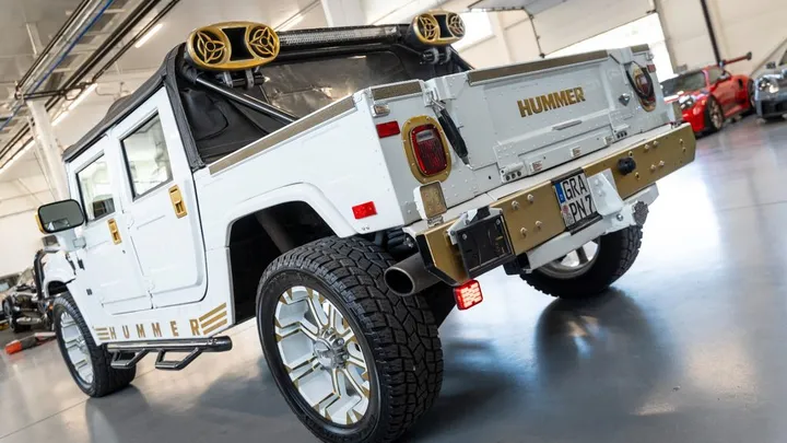 Hummer H1