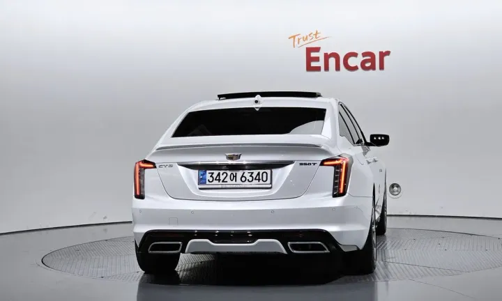 Cadillac CT5