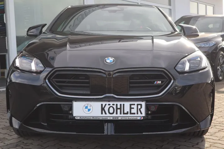 BMW M235