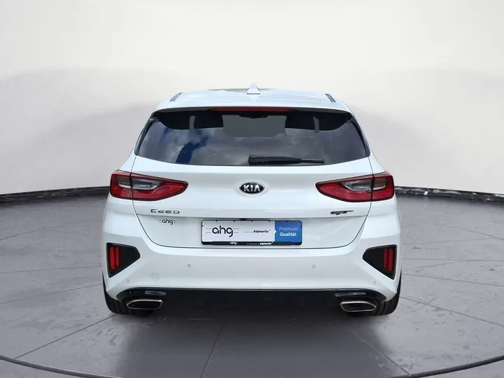 Kia cee'd / Ceed