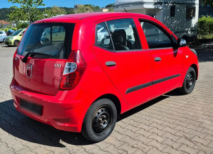 Hyundai i10
