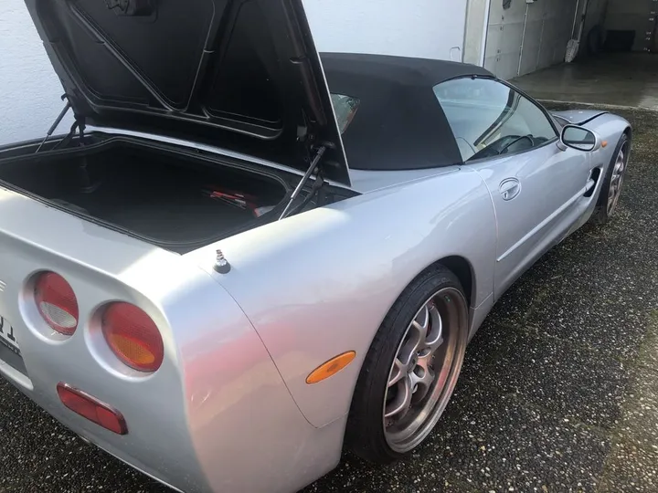 Corvette C5