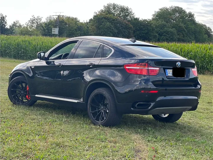 BMW X6 M50