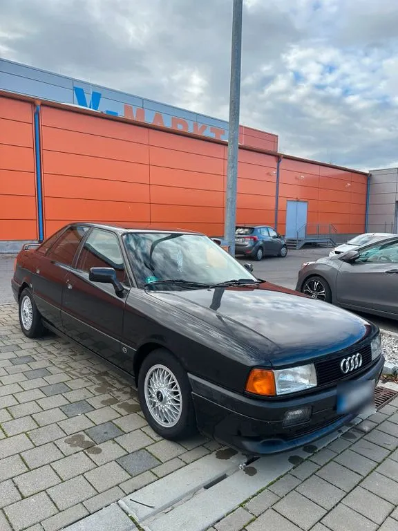 Audi 80