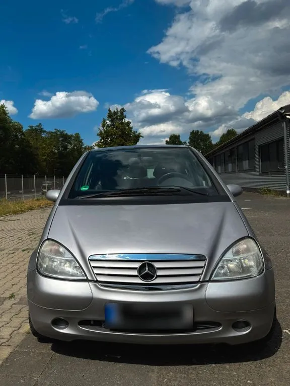 Mercedes-Benz A 190