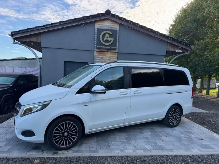 Mercedes-Benz V 250