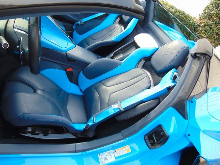 Corvette C8
