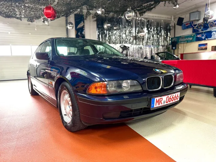 BMW 520