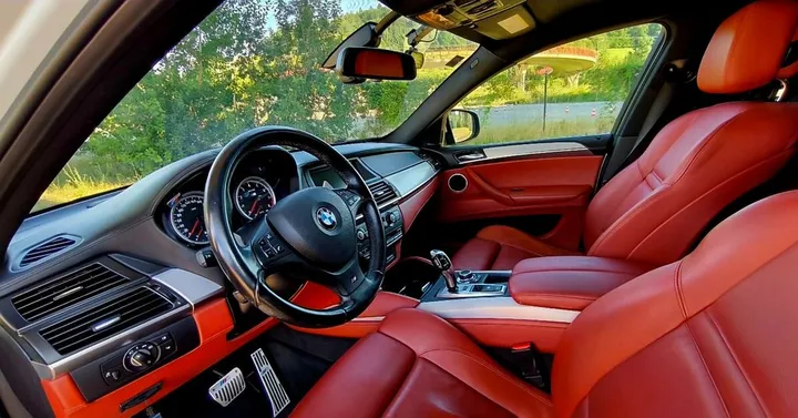 BMW X6 M