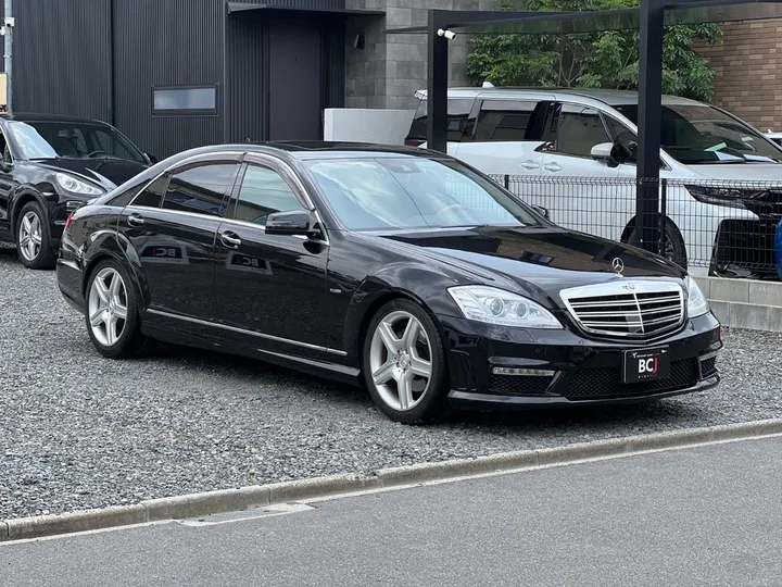 Mercedes-Benz S 400