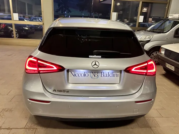 Mercedes-Benz A 180