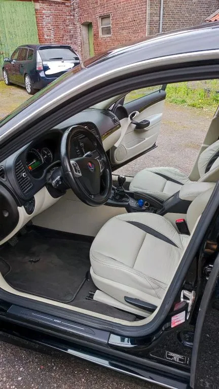 Saab 9-3