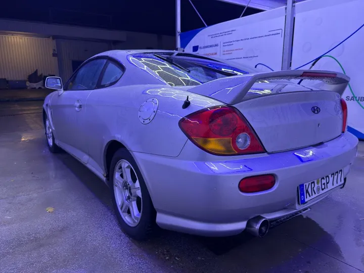 Hyundai Coupe