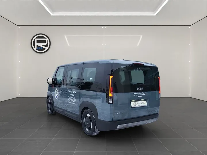 Kia PV5