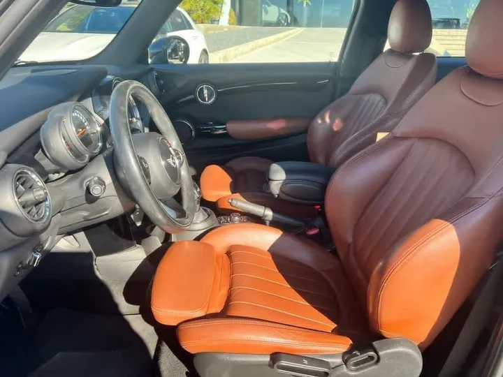 MINI Cooper D