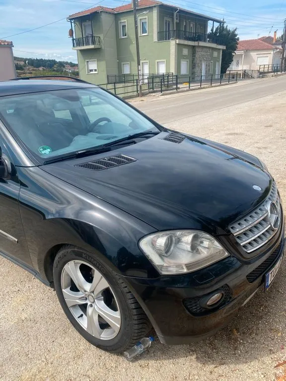 Mercedes-Benz ML 320