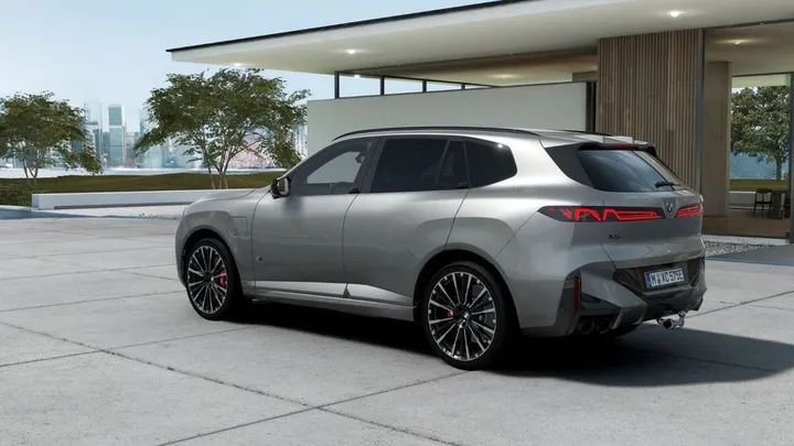 BMW X5 M60