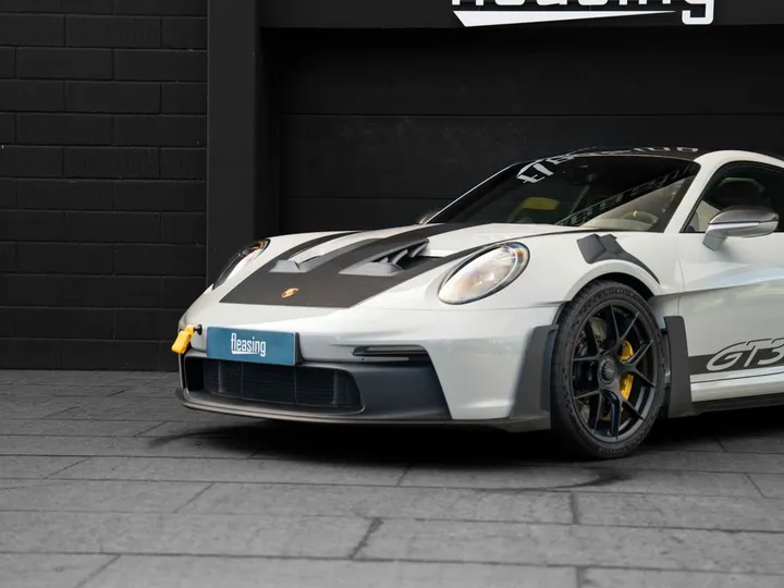 Porsche 992