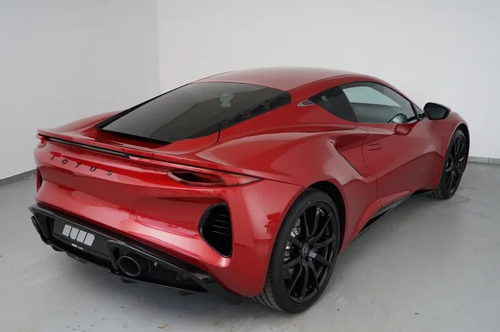 Lotus Emira