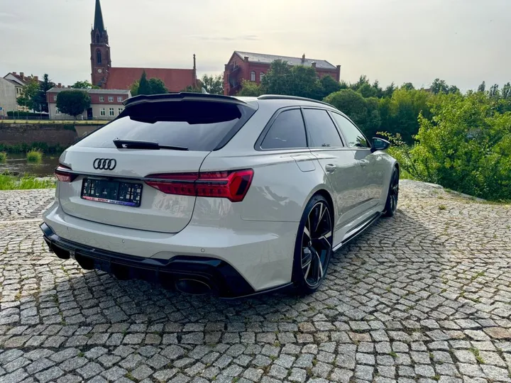 Audi RS6