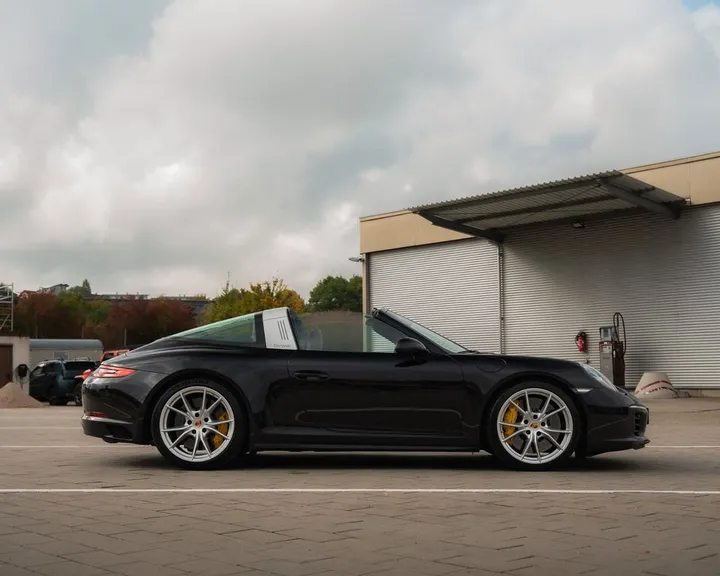 Porsche 991