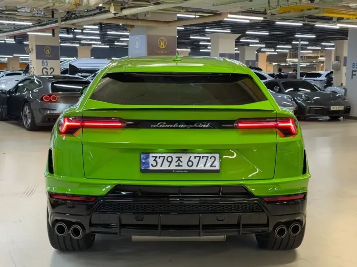 Lamborghini Urus