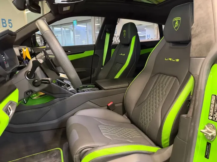 Lamborghini Urus