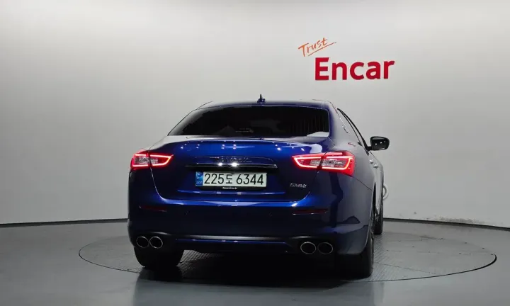 Maserati Ghibli