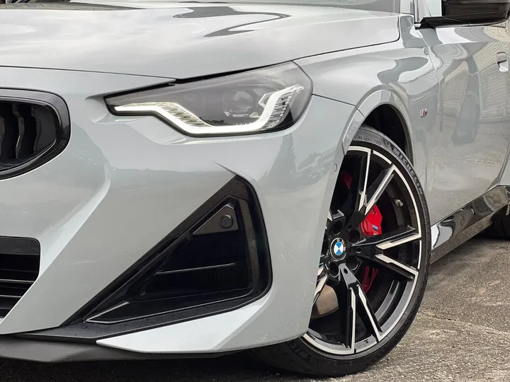 BMW M240i