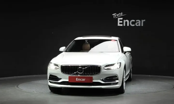 Volvo S90