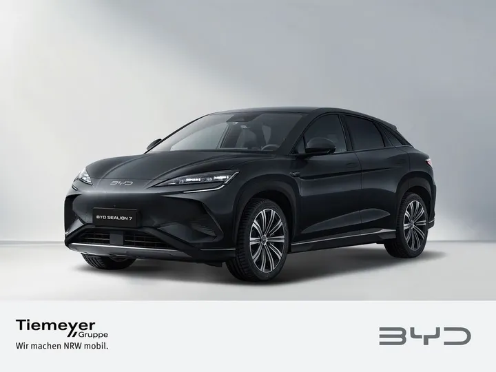 BYD SEALION 7