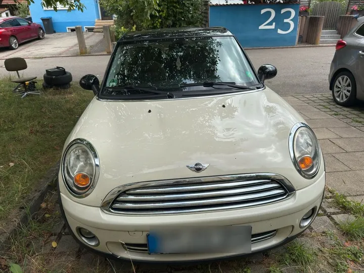 MINI Cooper Clubman