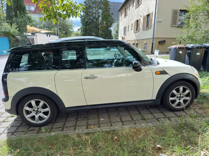 MINI Cooper Clubman