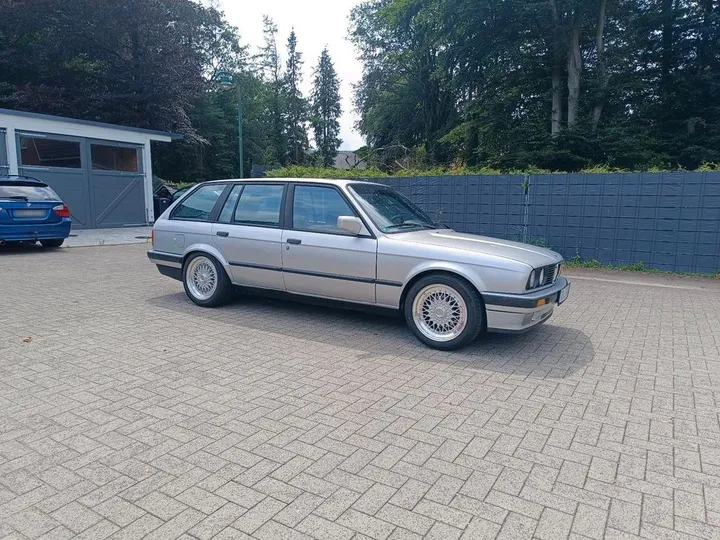 BMW 318