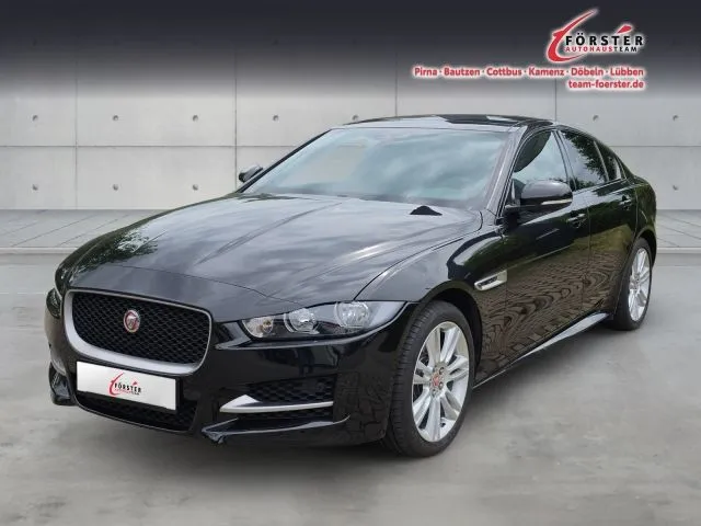 Jaguar XE