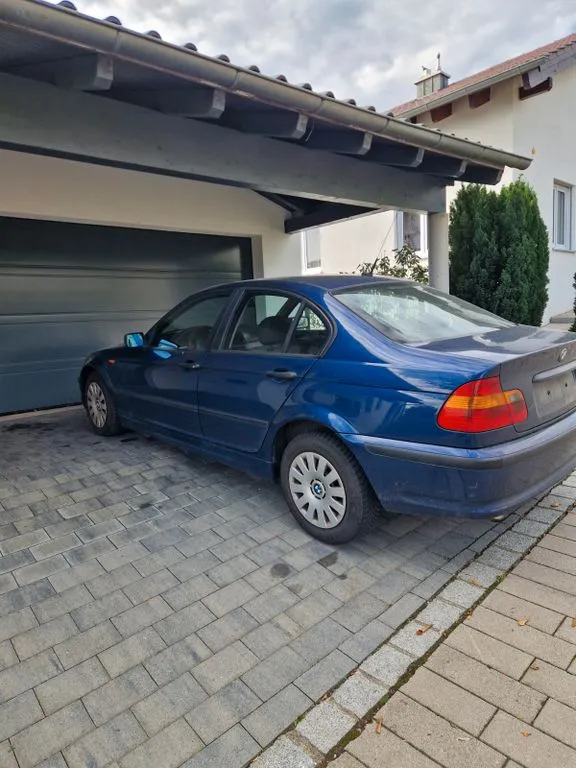 BMW 318