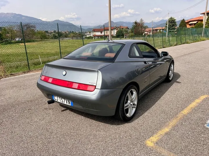 Alfa Romeo GTV