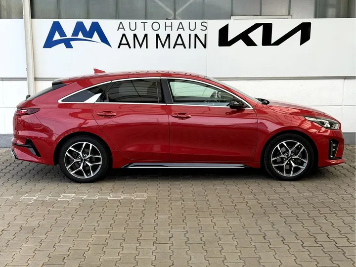 Kia pro cee'd / ProCeed