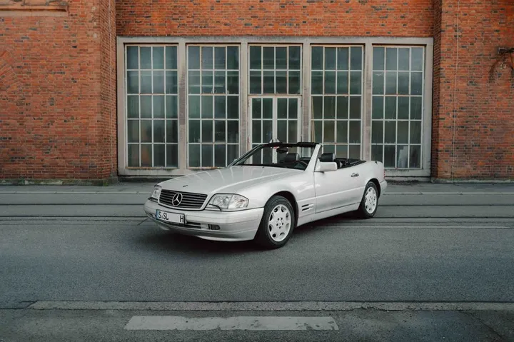 Mercedes-Benz SL 320