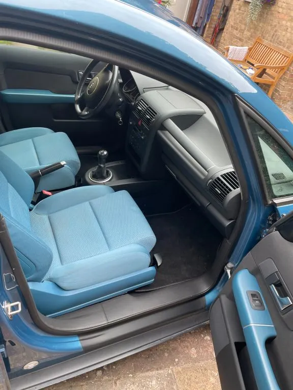 Audi A2