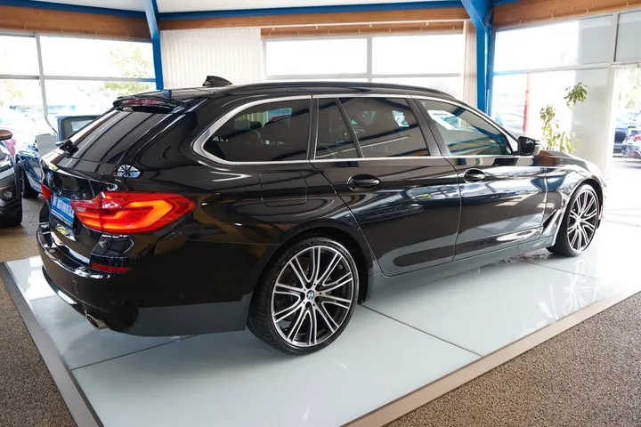 BMW 530