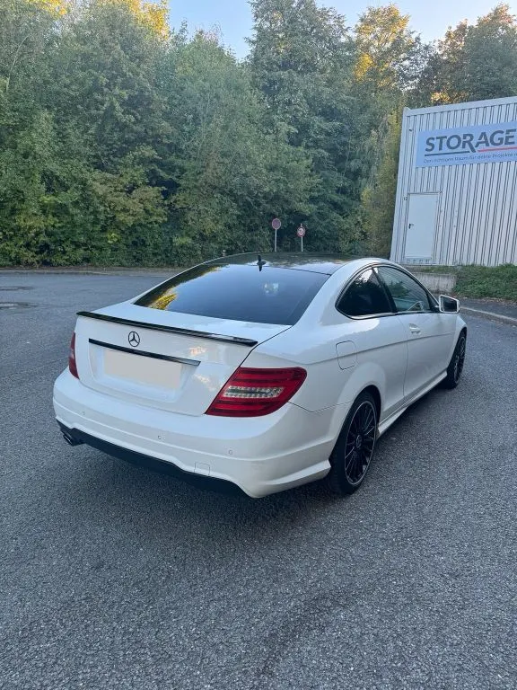 Mercedes-Benz C 250