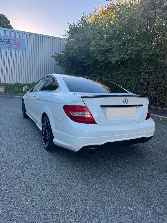 Mercedes-Benz C 250
