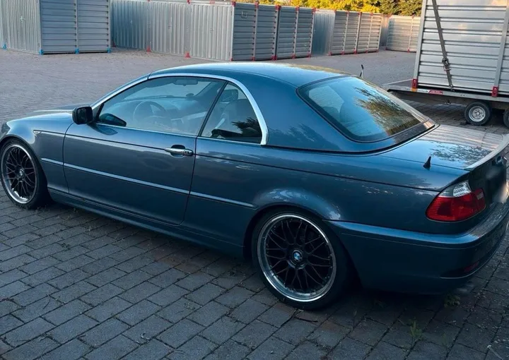 BMW 325