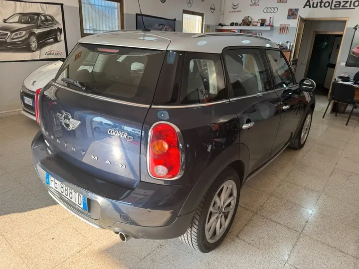 MINI Countryman D (Cooper)