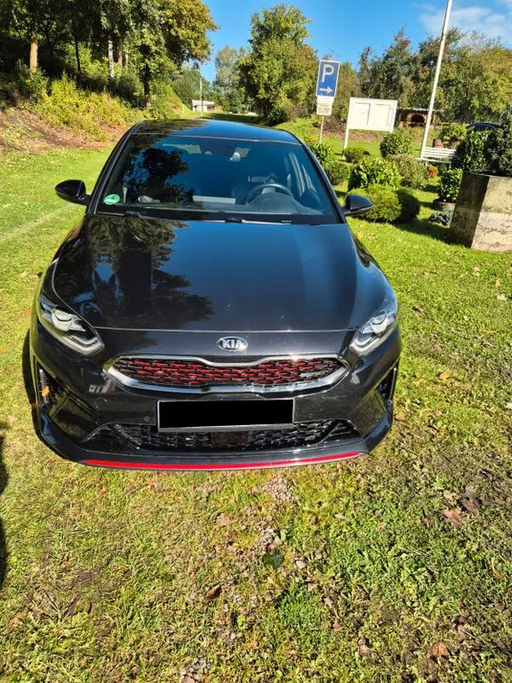 Kia cee'd / Ceed