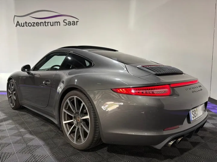 Porsche 991