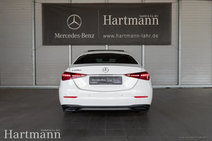 Mercedes-Benz C 220